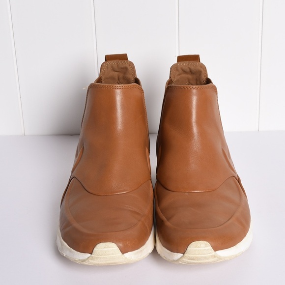 Nike Women's Tan Slip-On Sneakers - Picture 5 of 10